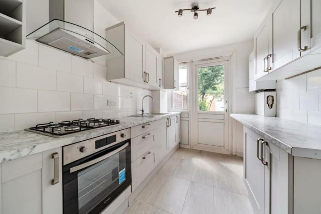 A Luxurious 3 Bed-Terrance House Villa Londra Dış mekan fotoğraf